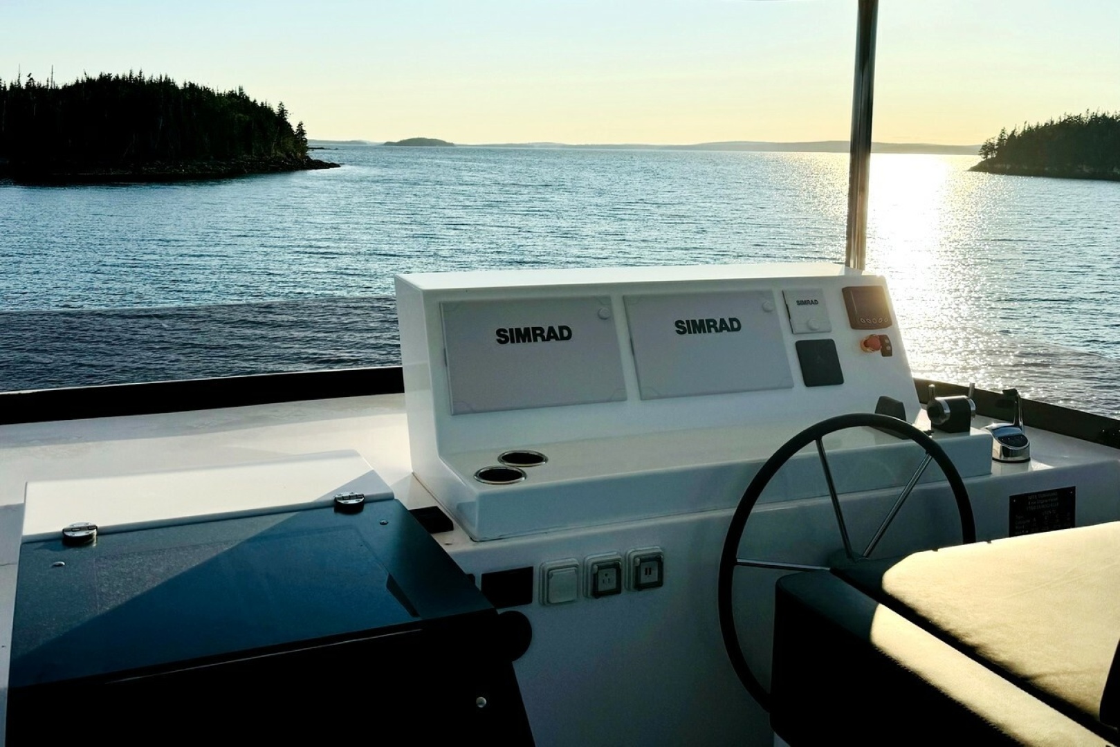 Ellee 72ft Neel Yacht For Sale