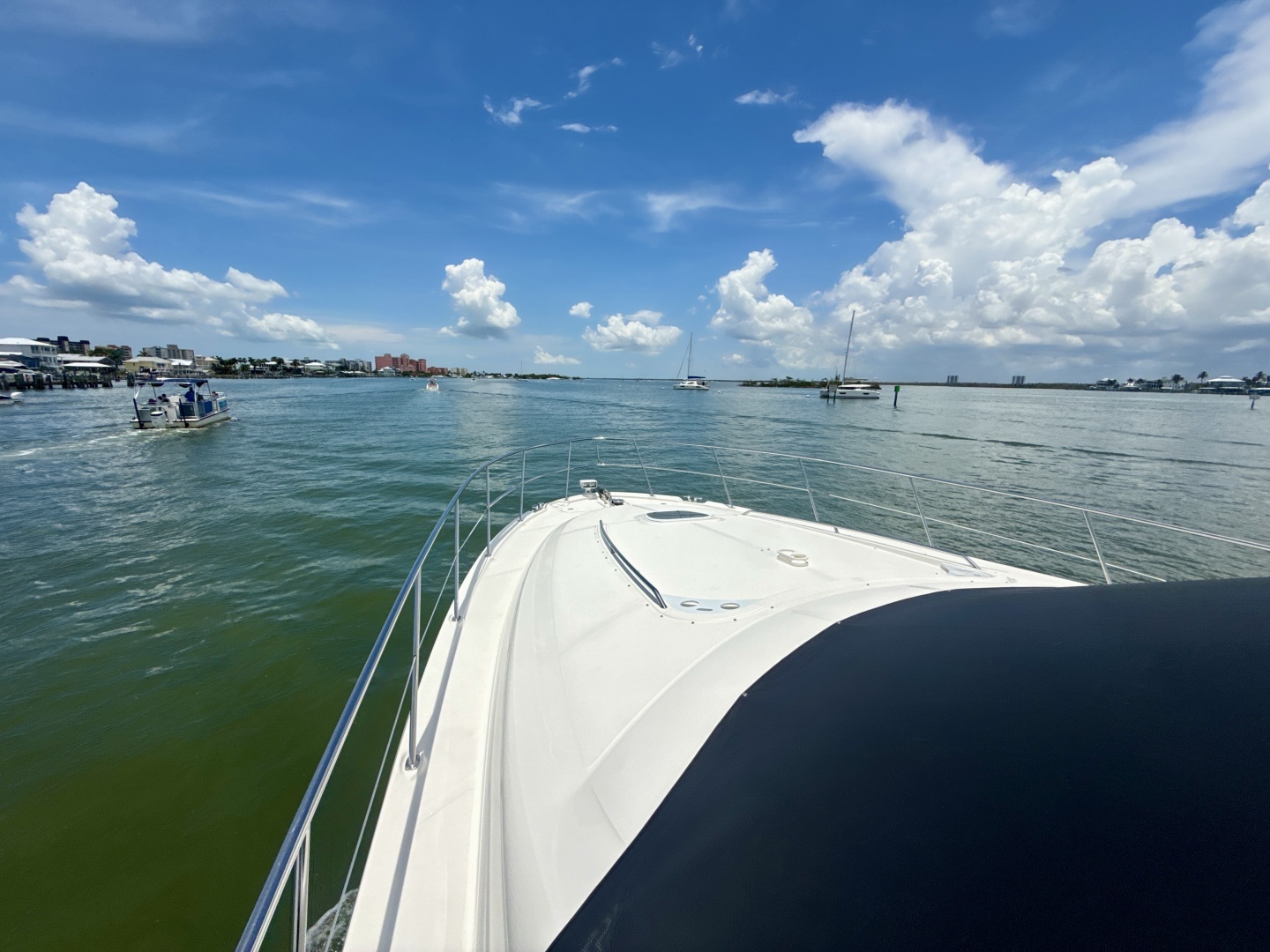 Sea Ray 58 SEDAN BRIDGE Yacht For Sale