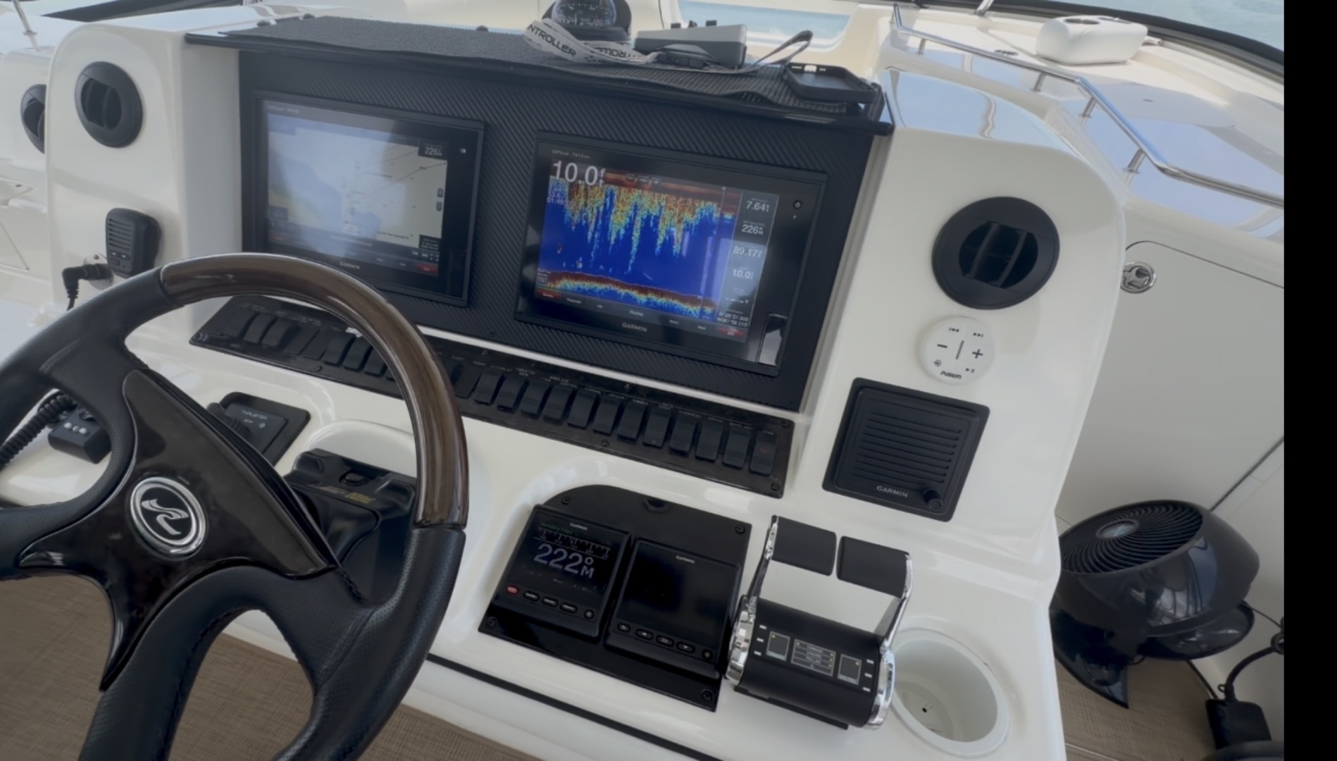 Sea Ray 58 SEDAN BRIDGE Yacht For Sale