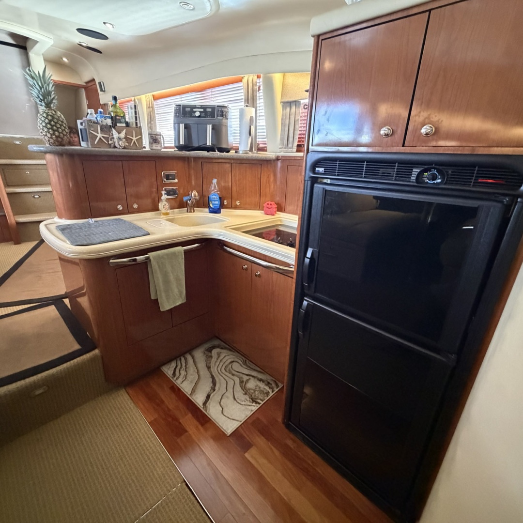 2002 Sea Ray 480 Motor Yacht