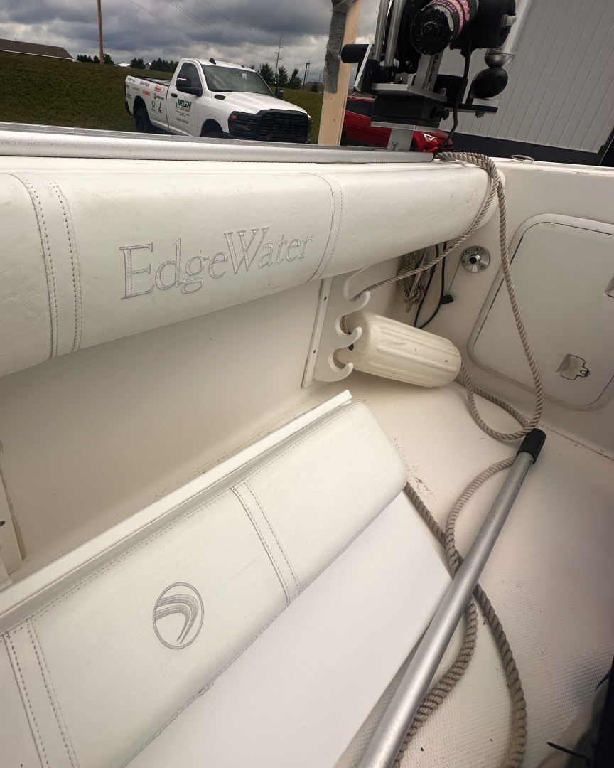 23ft Edgewater Yacht For Sale