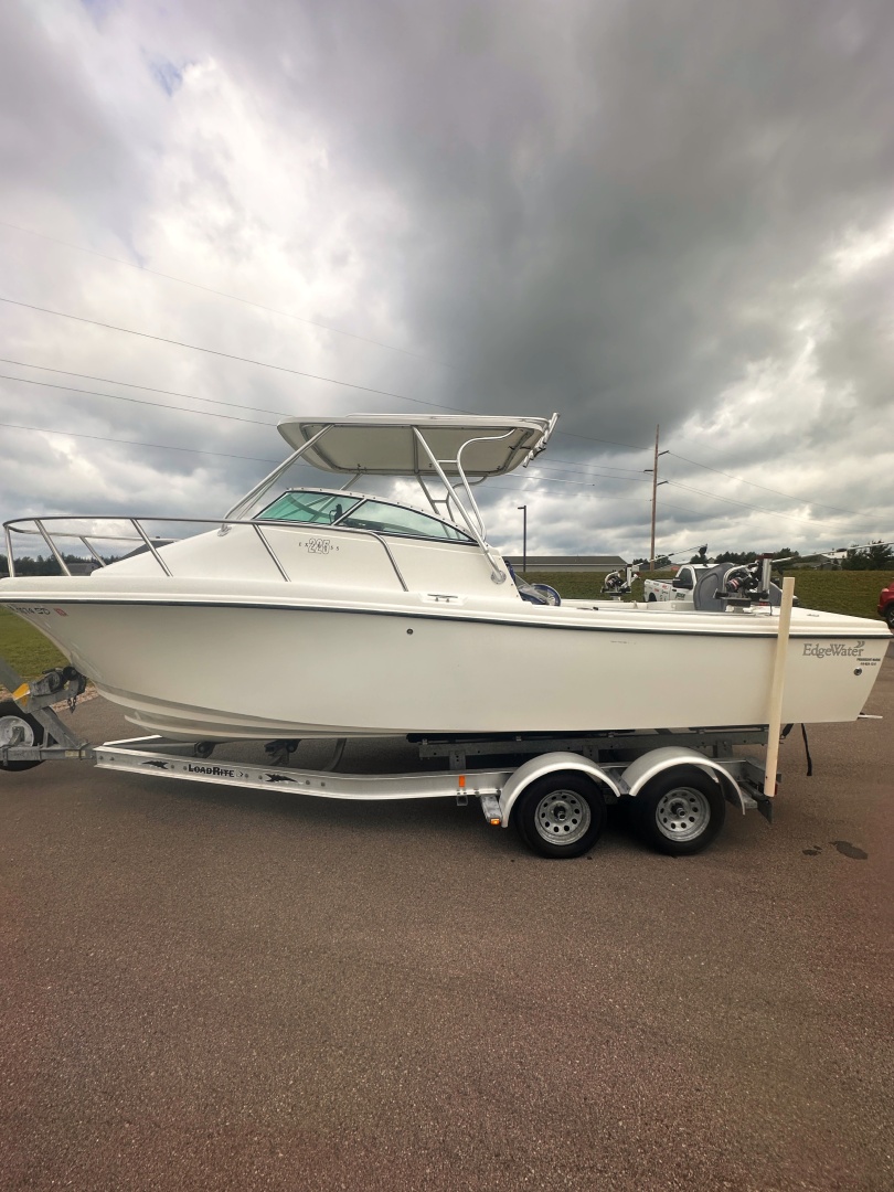 23ft Edgewater Yacht For Sale