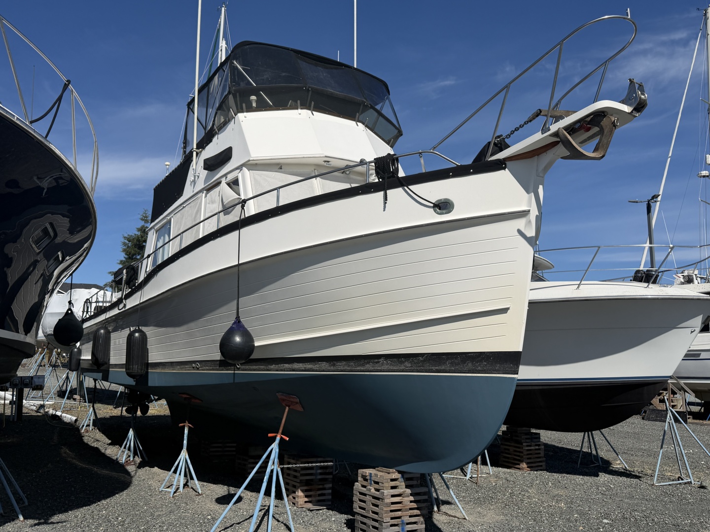 Evening Star 42ft Grand Banks Yacht For Sale