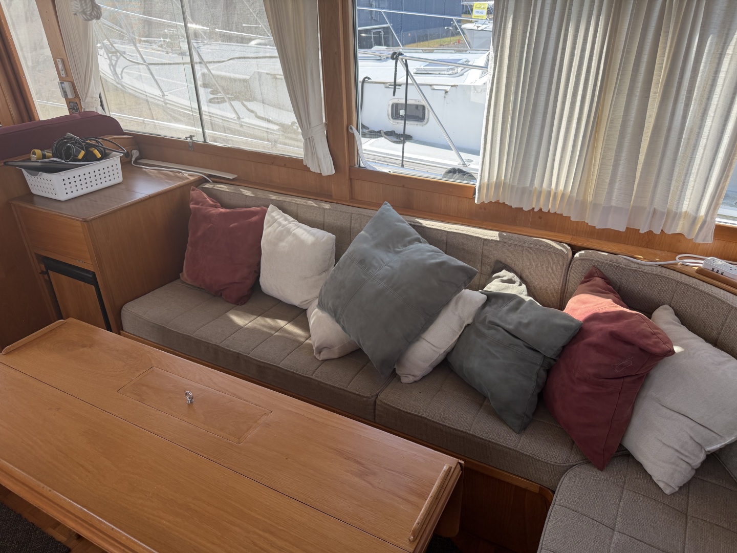 Evening Star 42ft Grand Banks Yacht For Sale