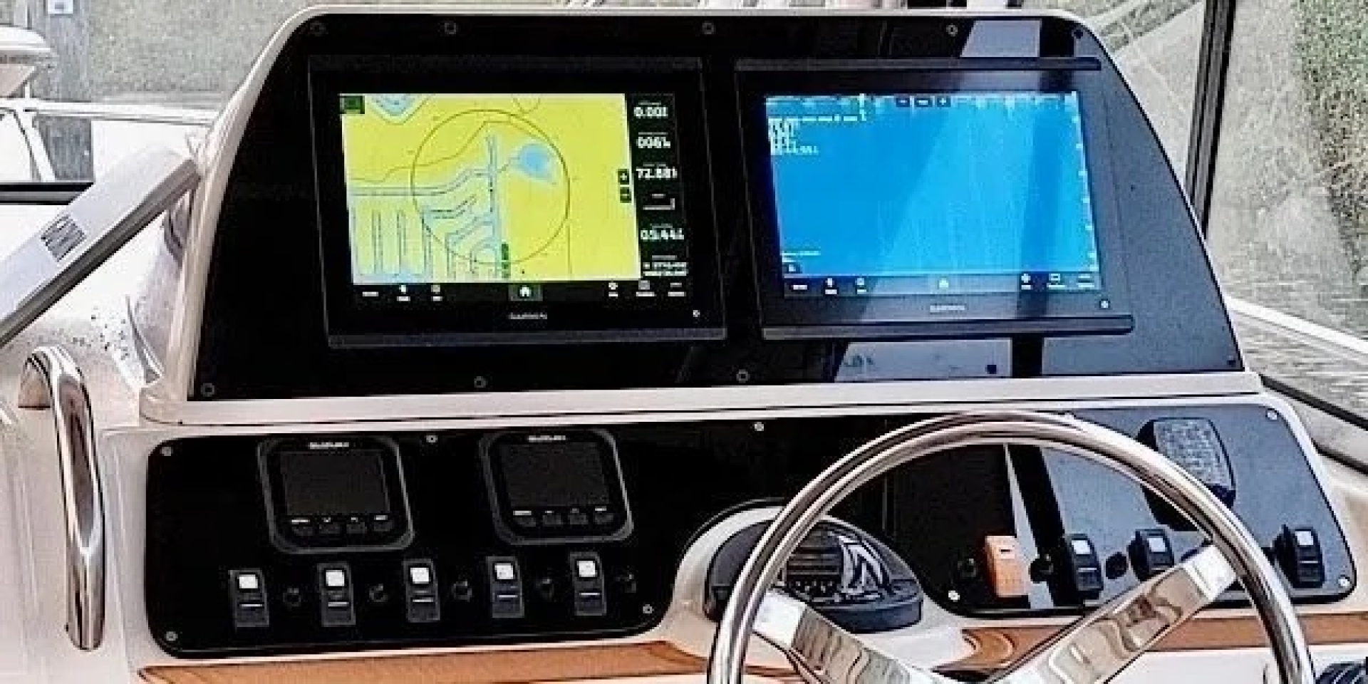 2006 Grady-White 300 Marlin