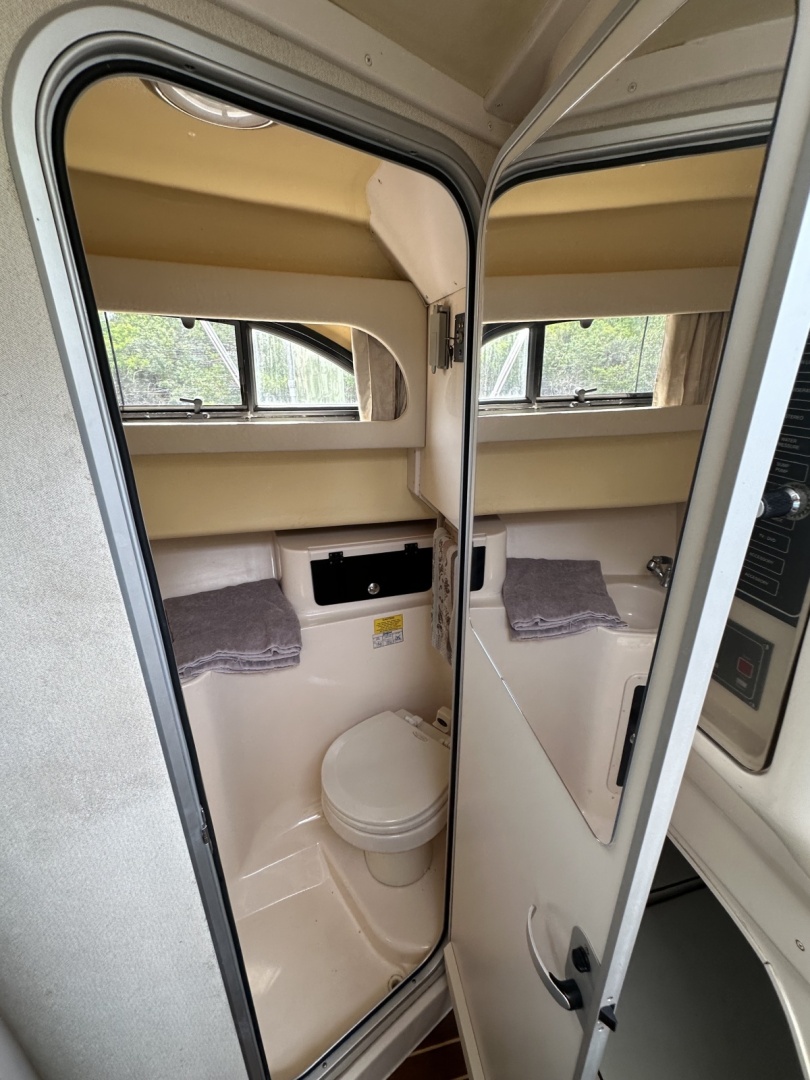 Reel Doctor 32ft Grady White Yacht For Sale