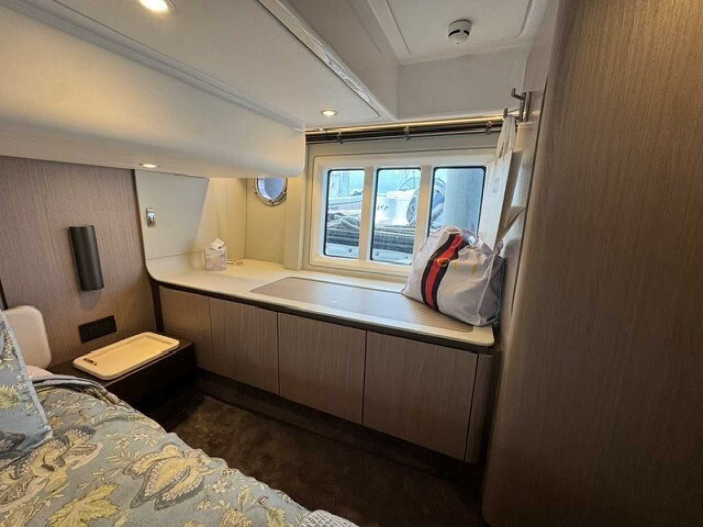 Lady Lau 50ft Azimut Yacht For Sale