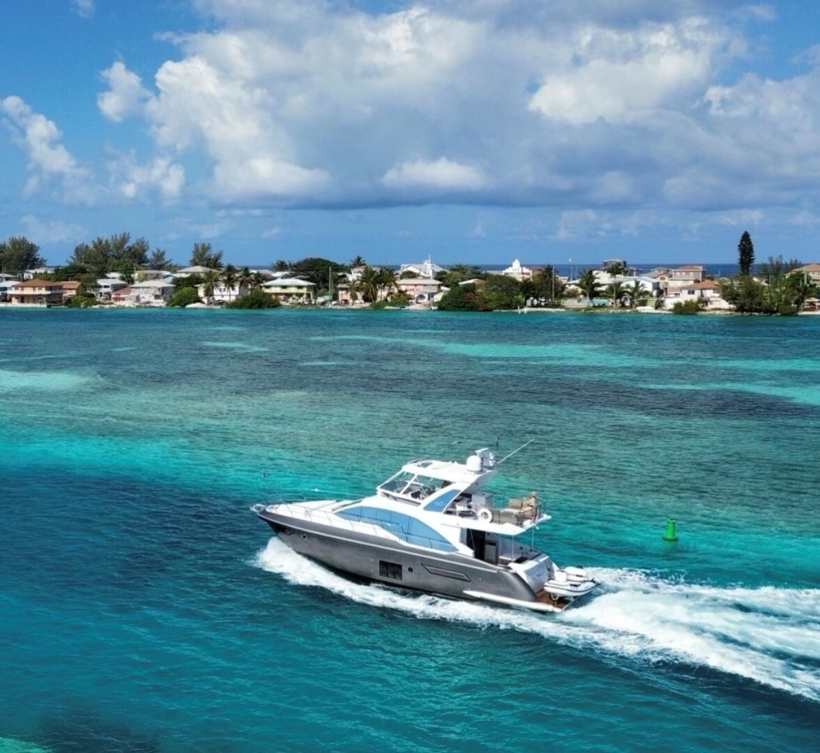 Lady Lau 50ft Azimut Yacht For Sale
