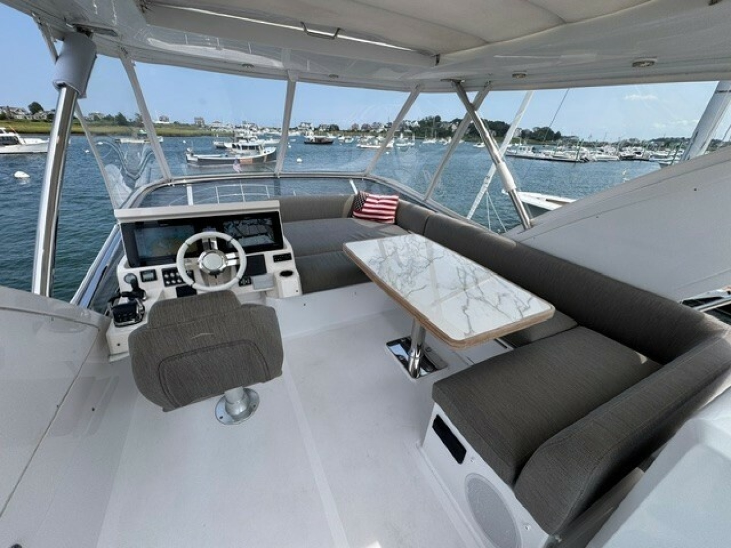 Lady Lau 50ft Azimut Yacht For Sale