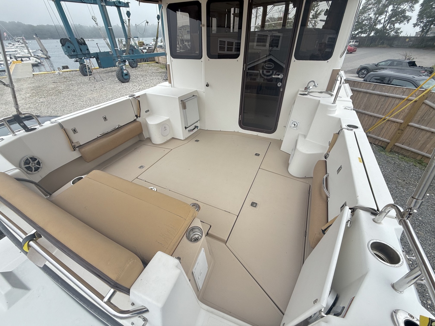 2013 Ranger Tugs R-31 S