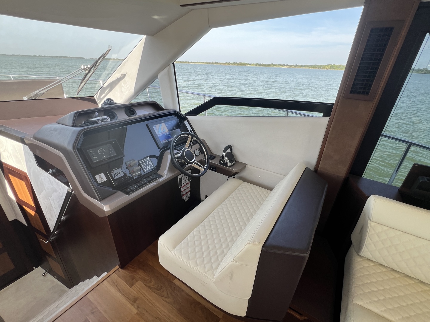 53ft Galeon Yacht For Sale