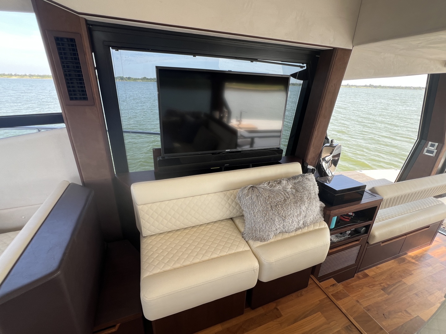 2019 Galeon 500 FLY