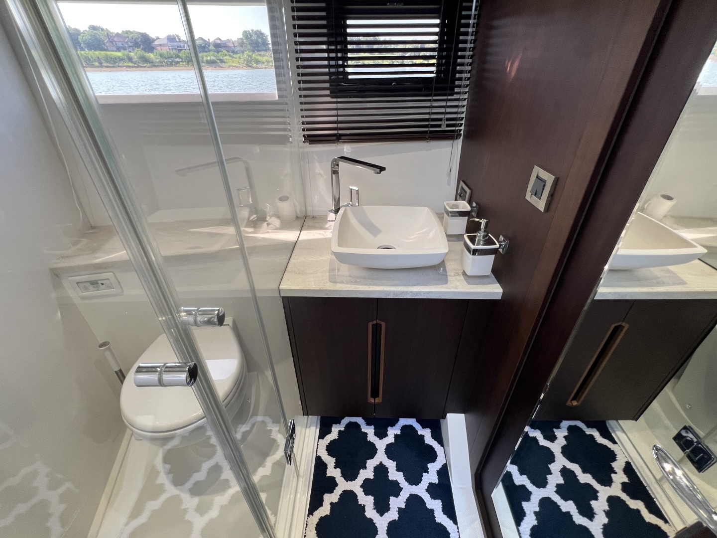53ft Galeon Yacht For Sale