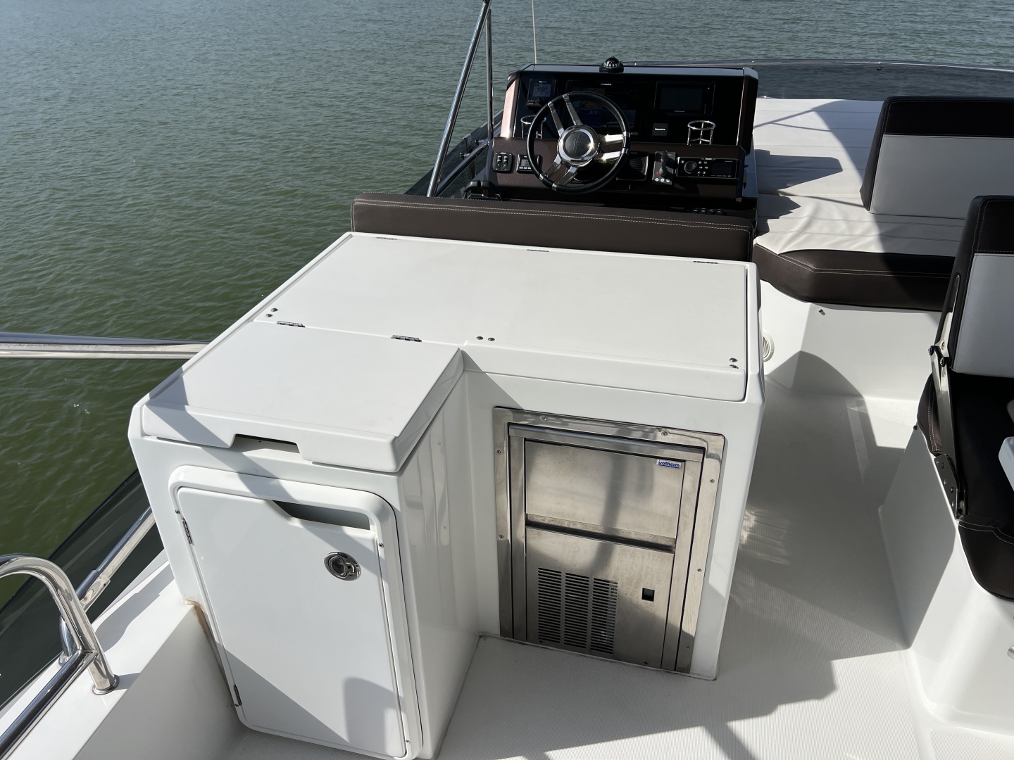 53ft Galeon Yacht For Sale