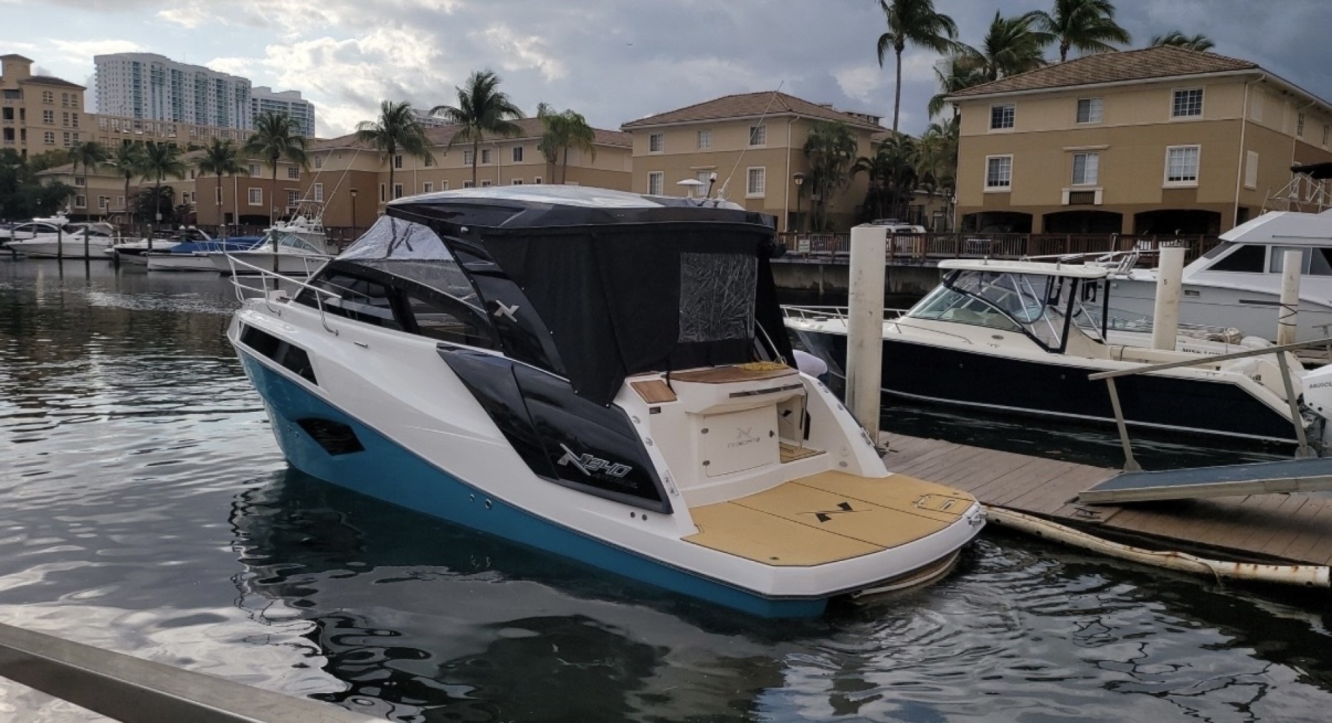 34ft NX Boats Yacht For Sale