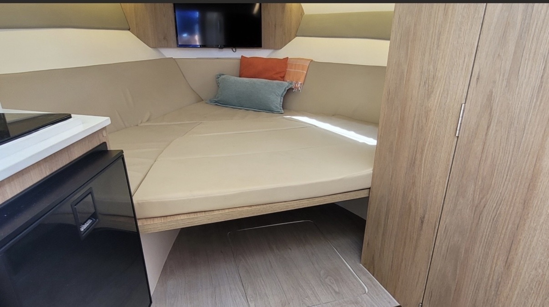 2023 NX Boats 340 Sport Coupe