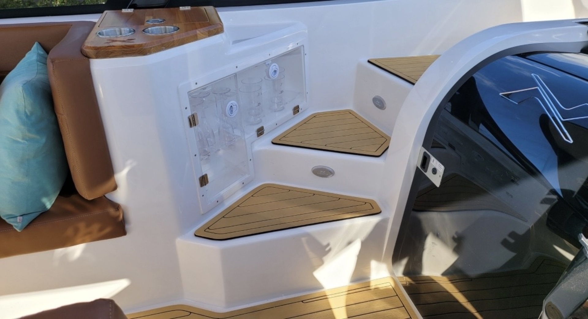 34ft NX Boats Yacht For Sale