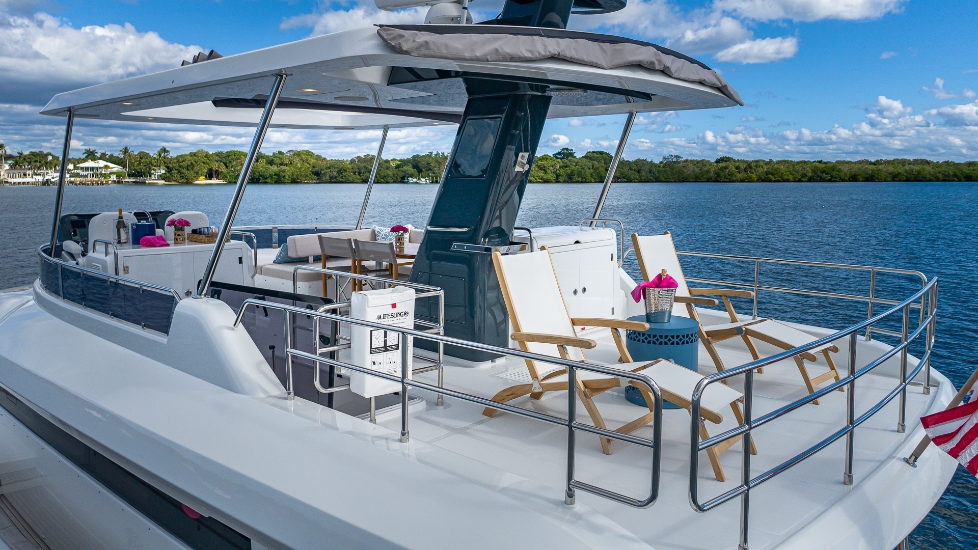 Sirena Flybridge Yacht For Sale