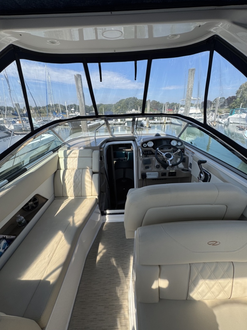 2018 Regal 28 Express