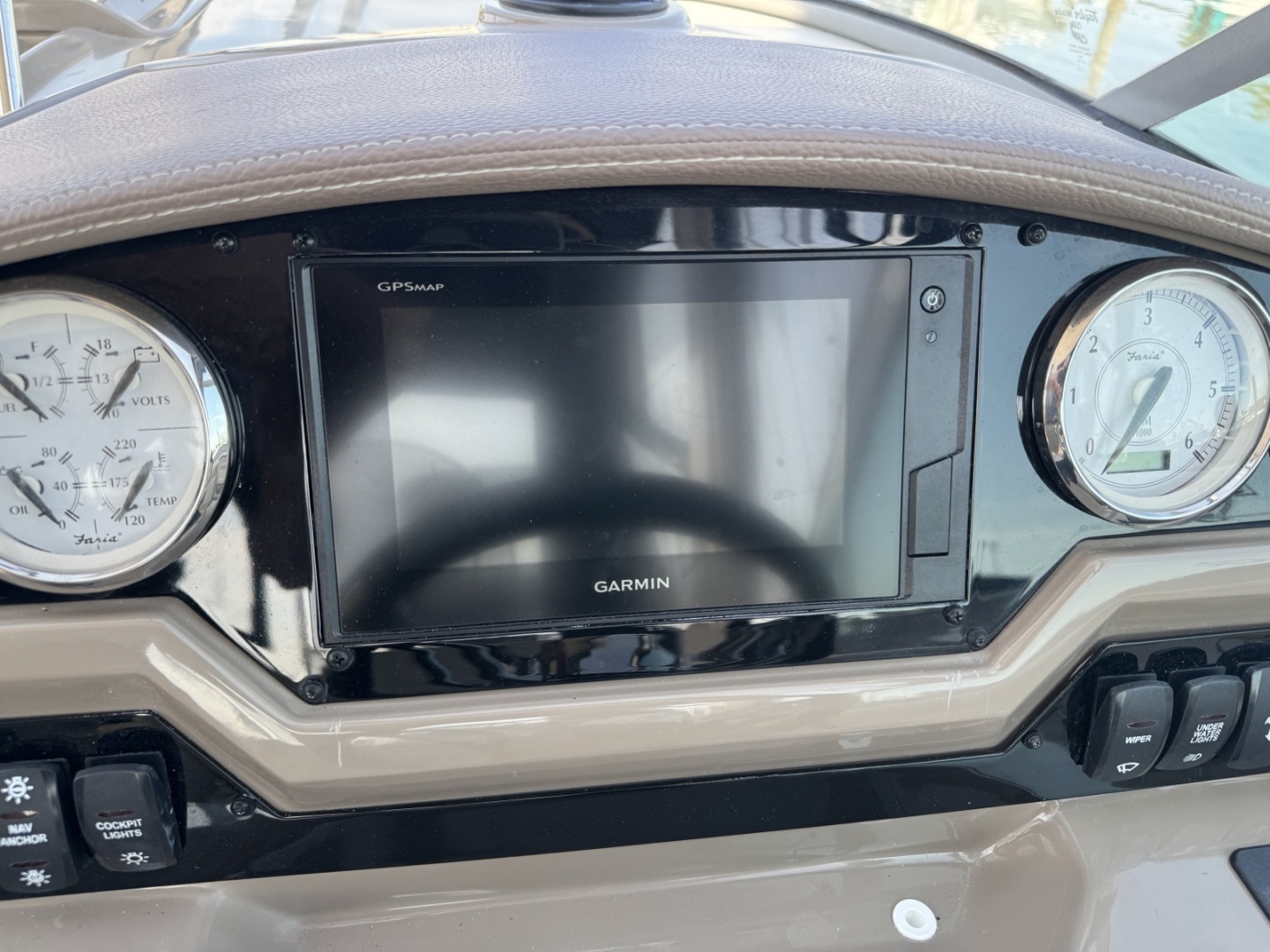 2018 Regal 28 Express