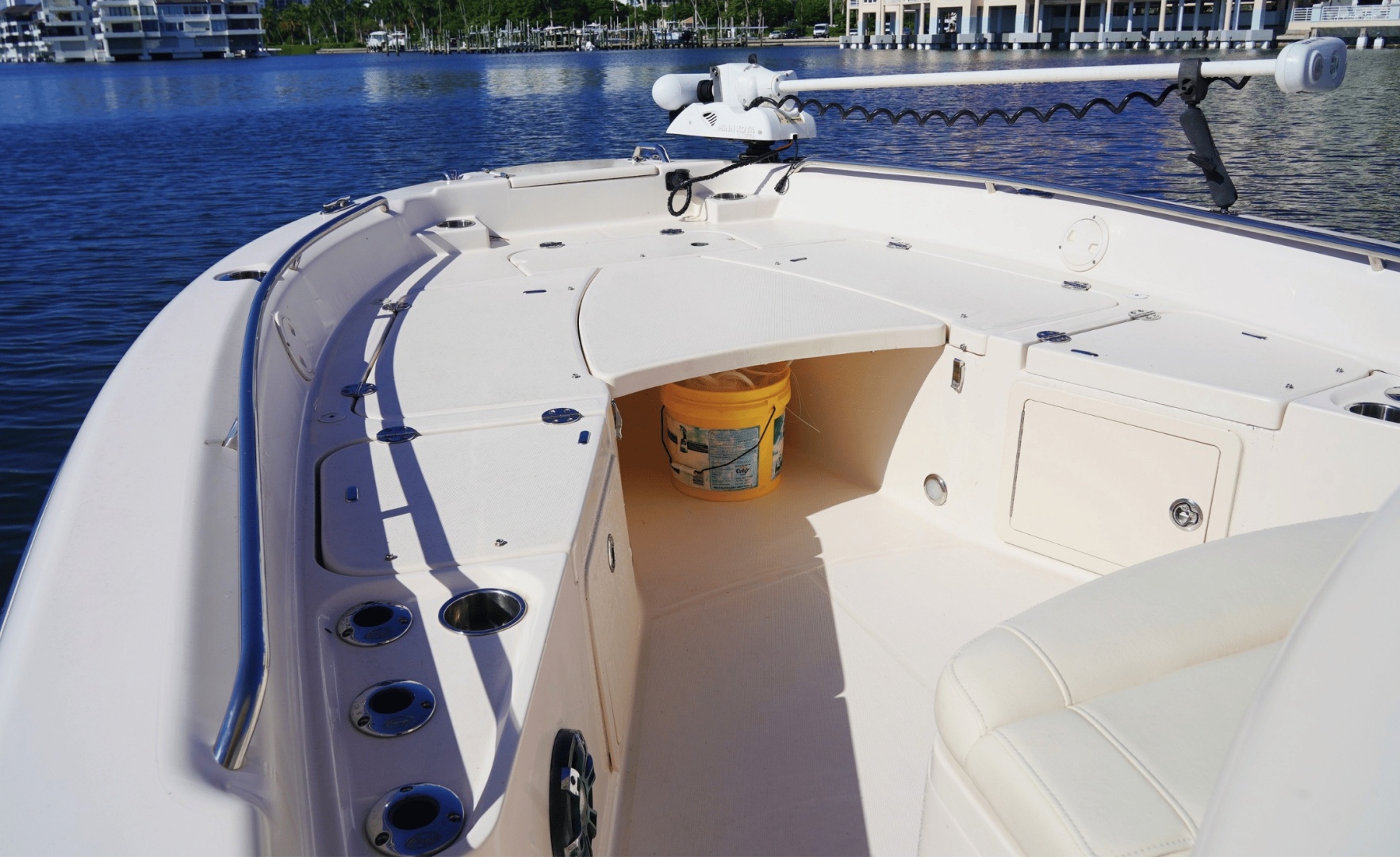 25ft Grady White Yacht For Sale