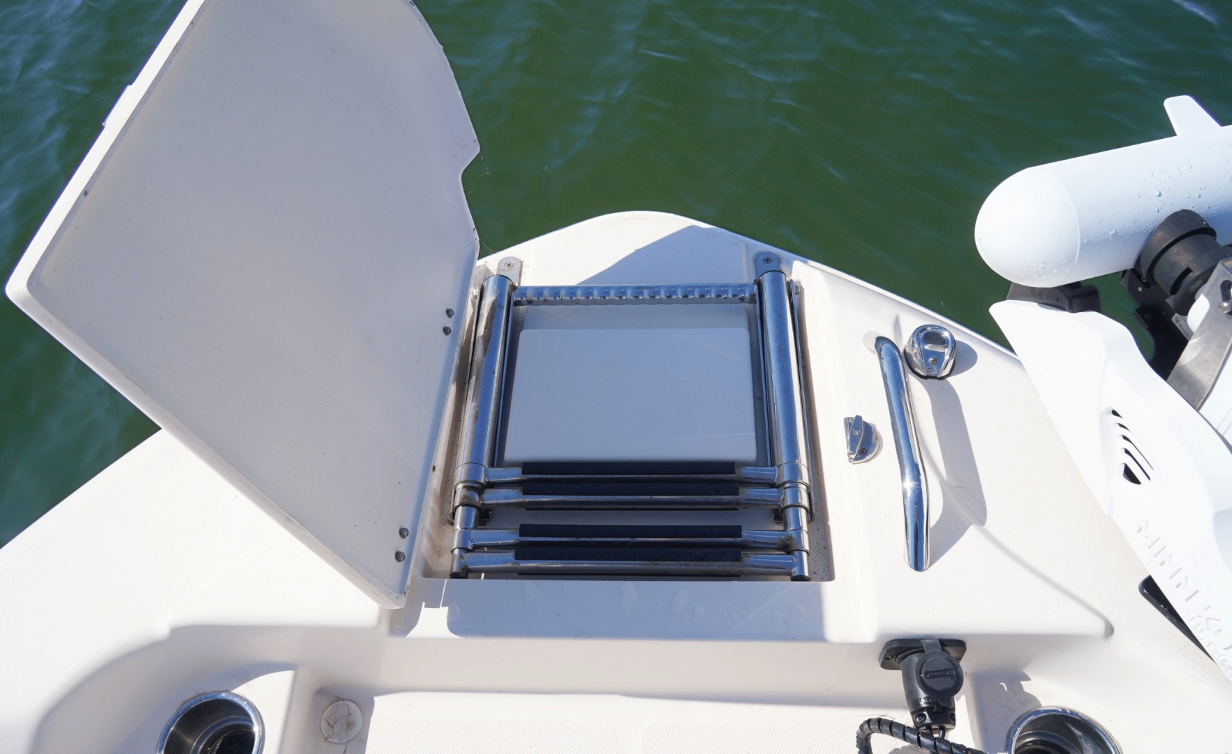 25ft Grady White Yacht For Sale