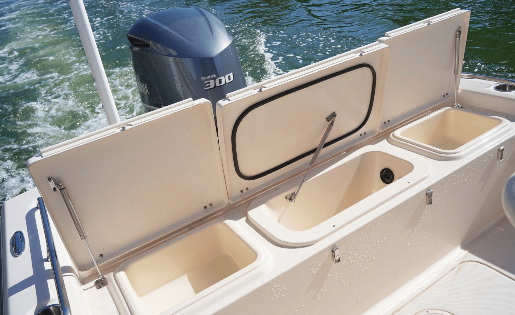 25ft Grady White Yacht For Sale
