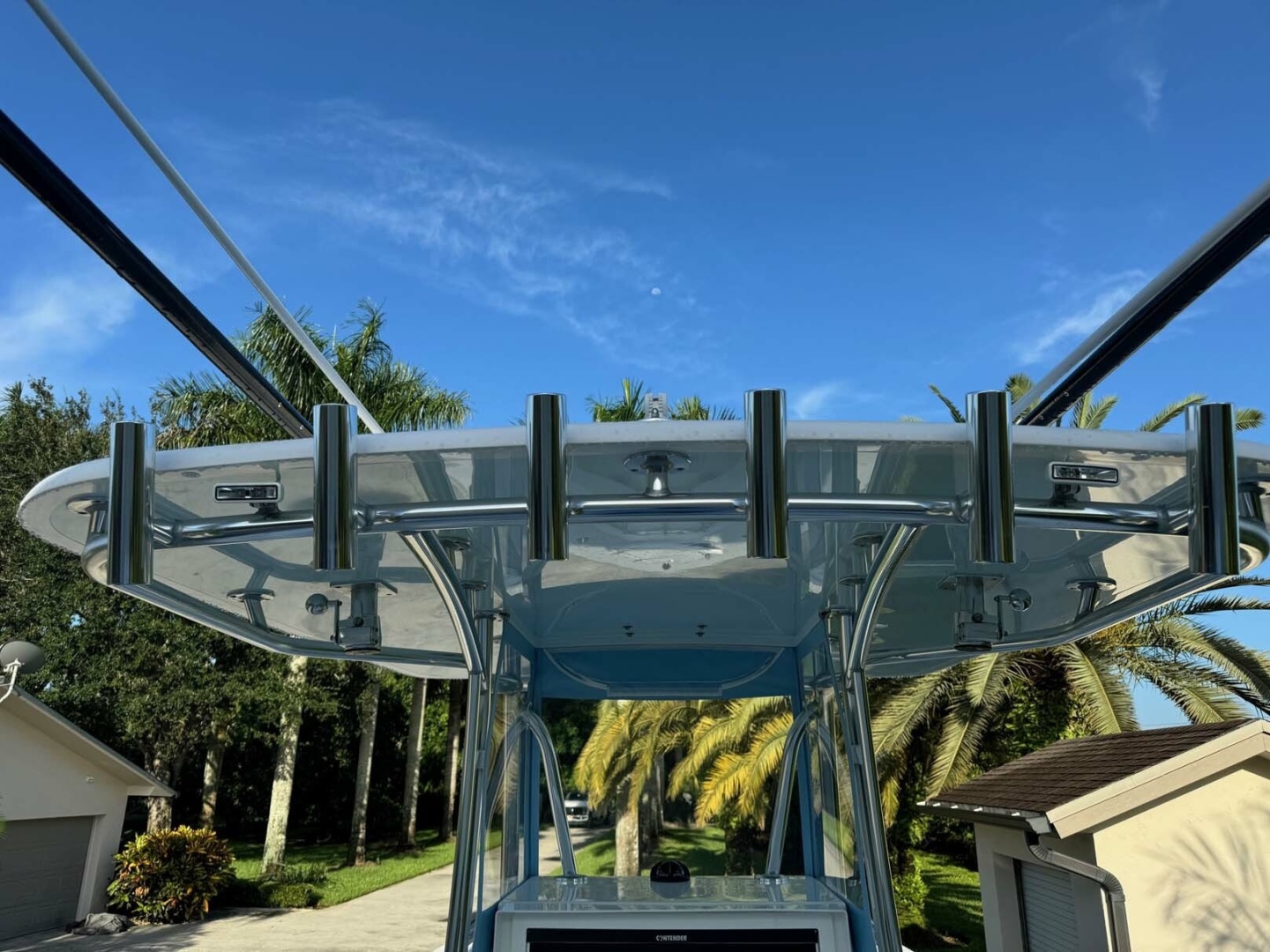 32ft Contender Yacht For Sale