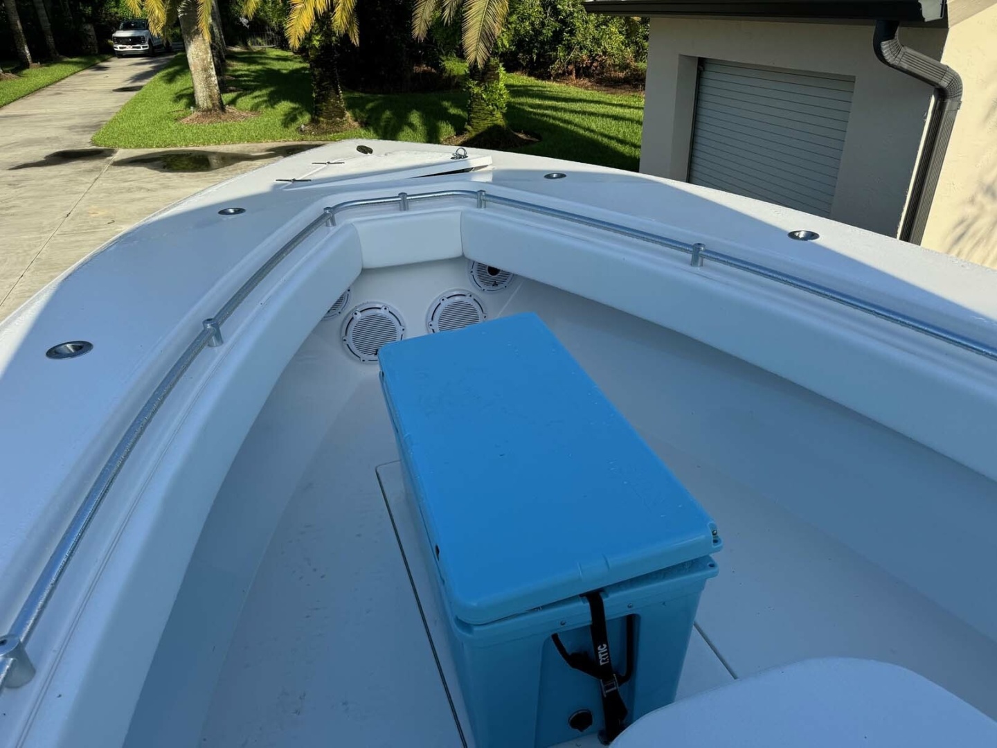 32ft Contender Yacht For Sale
