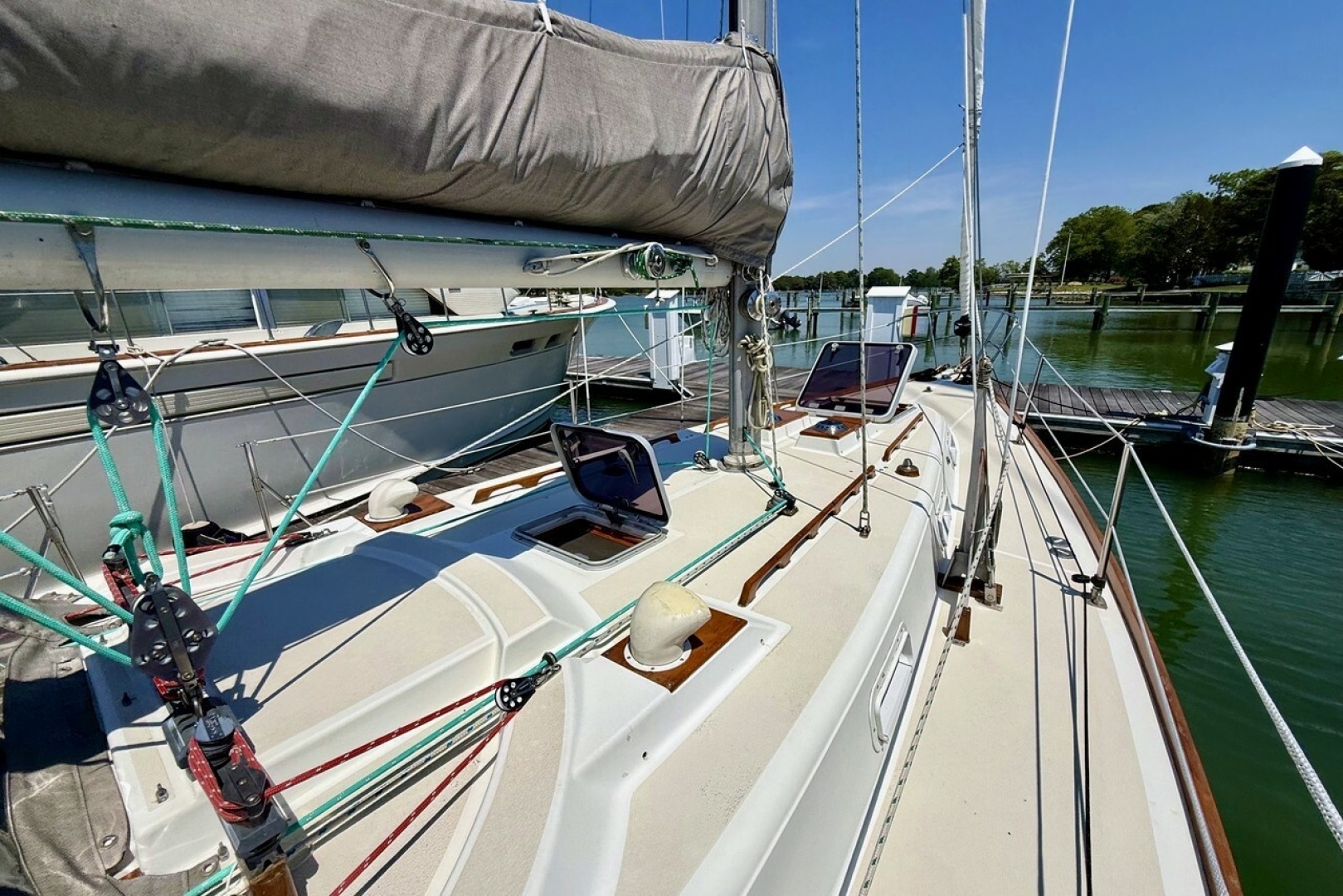 1980 Tartan 37