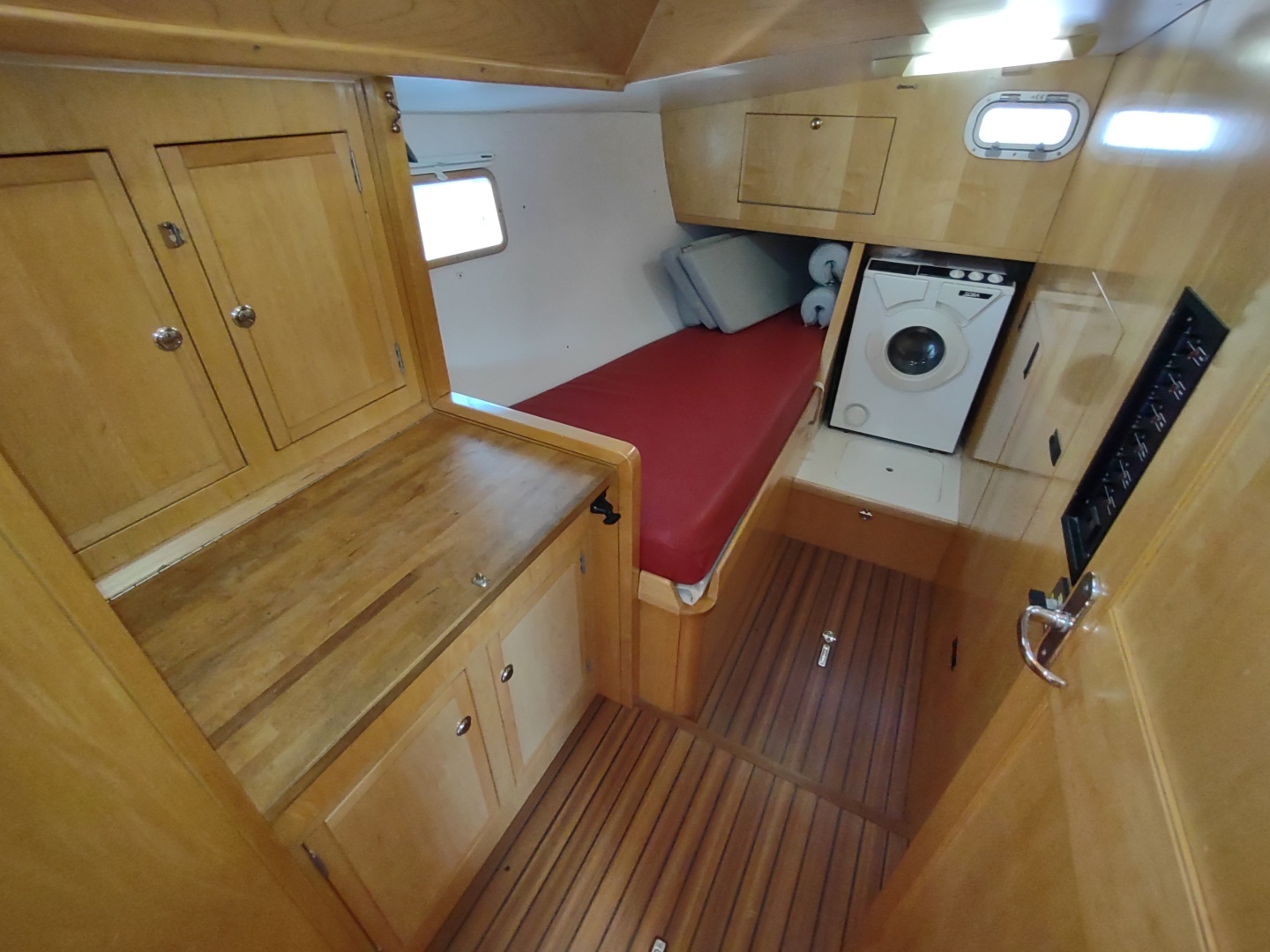 Garcia Passoa Yacht For Sale