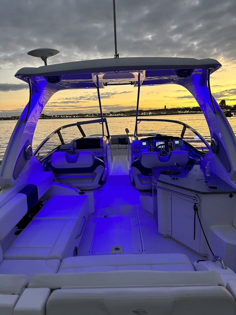 32ft Chaparral Yacht For Sale