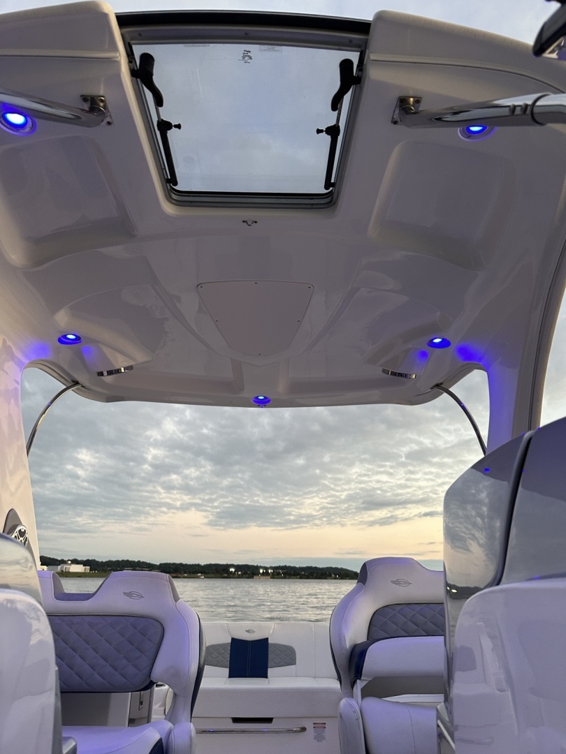 32ft Chaparral Yacht For Sale