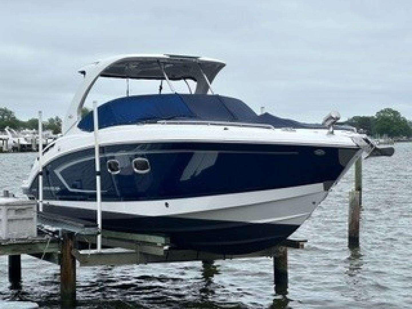 32ft Chaparral Yacht For Sale