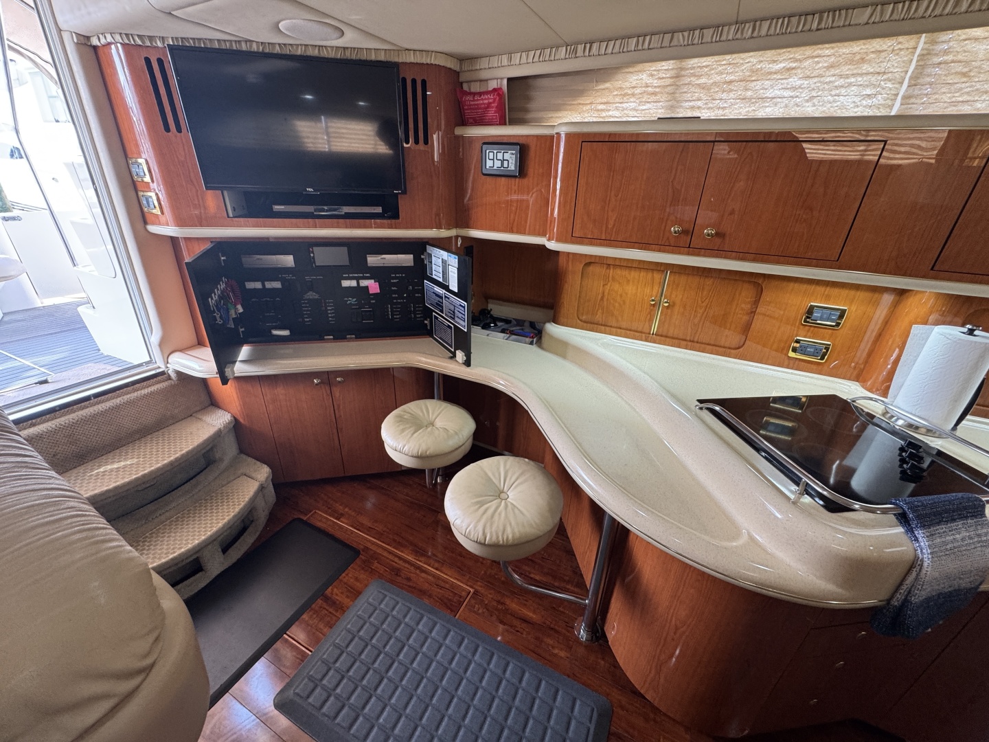 Knot Dead Yet 45ft Sea Ray Yacht For Sale Knot Dead Yet 45ft Sea Ray Yacht For Sale