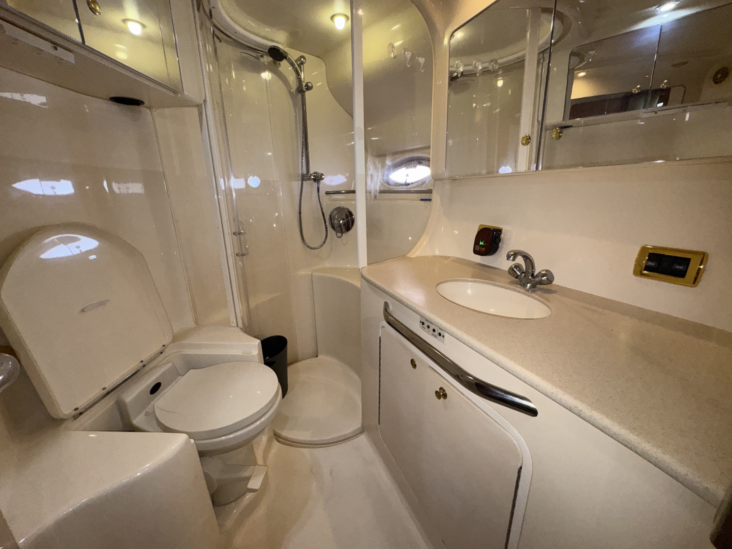 Knot Dead Yet 45ft Sea Ray Yacht For Sale Knot Dead Yet 45ft Sea Ray Yacht For Sale