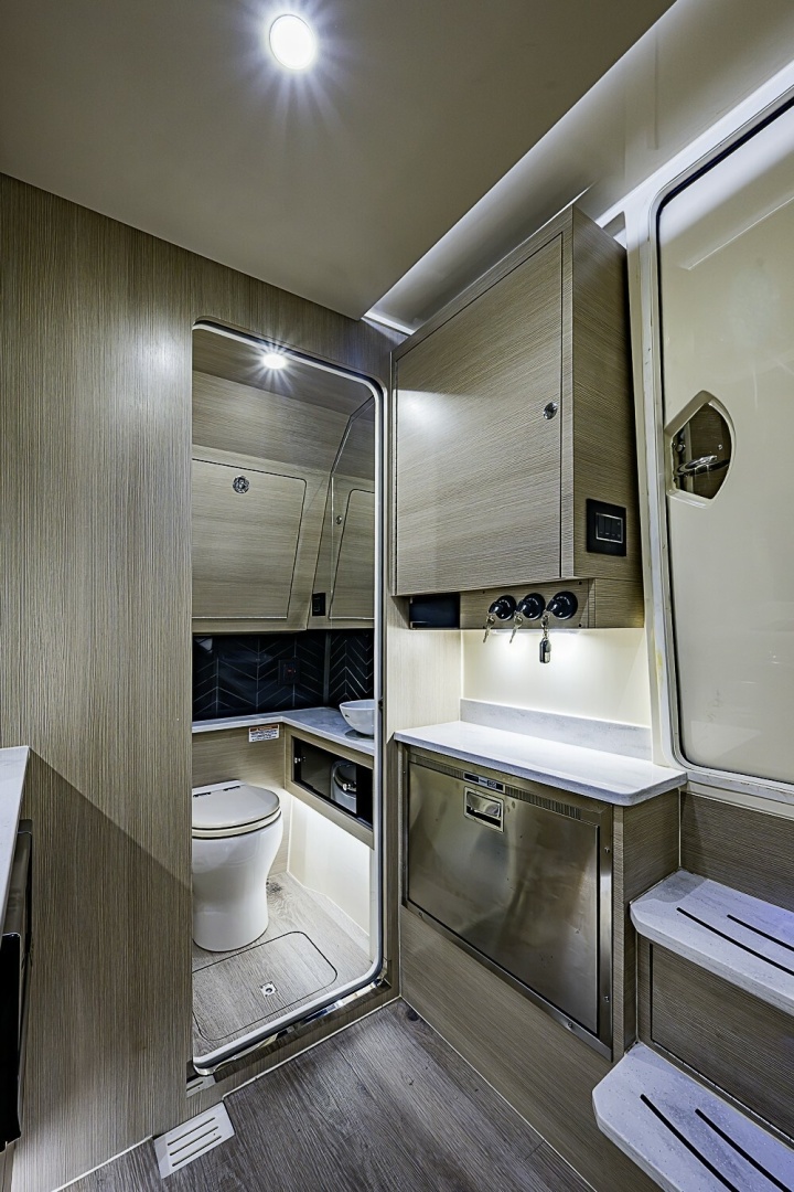 Scout 42 Maizey Blue - Interior Cabin