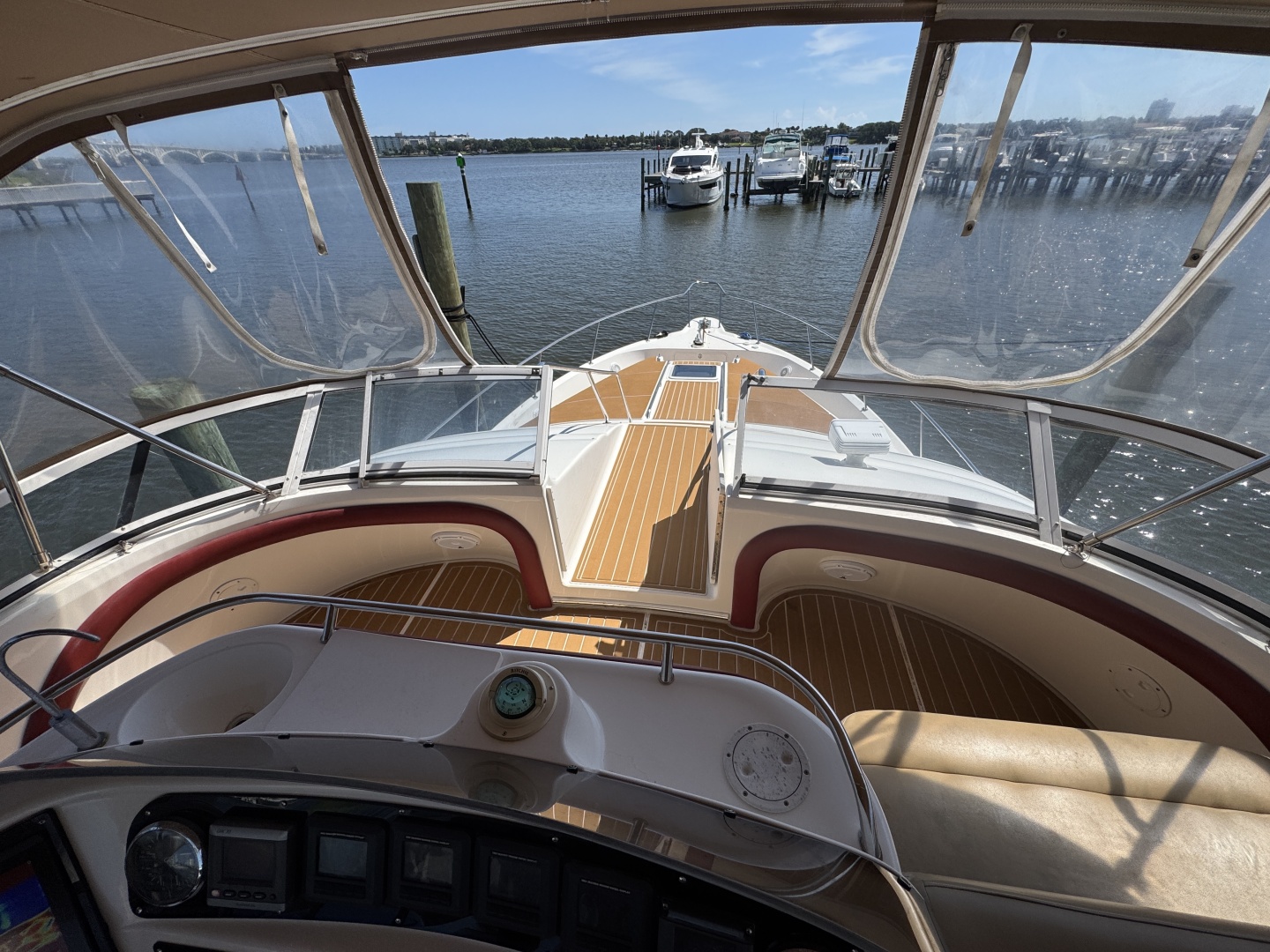 Crown  amp  Water 45ft Sea Ray Yacht For Sale