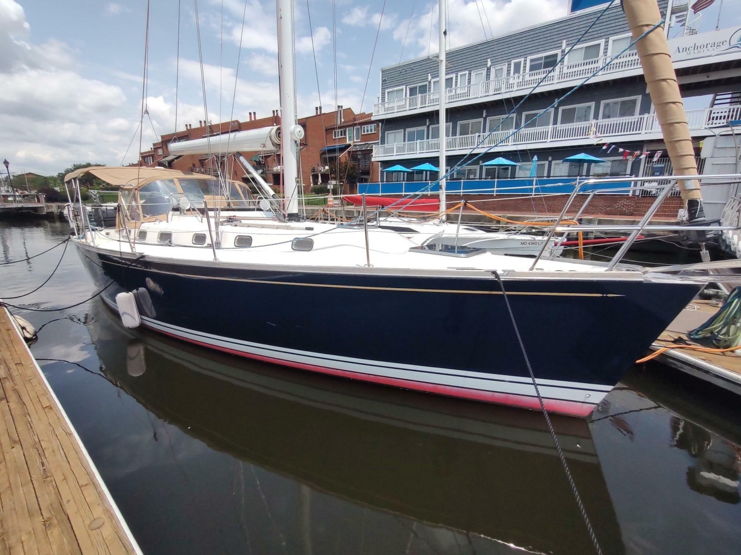 2004 Tartan 3700