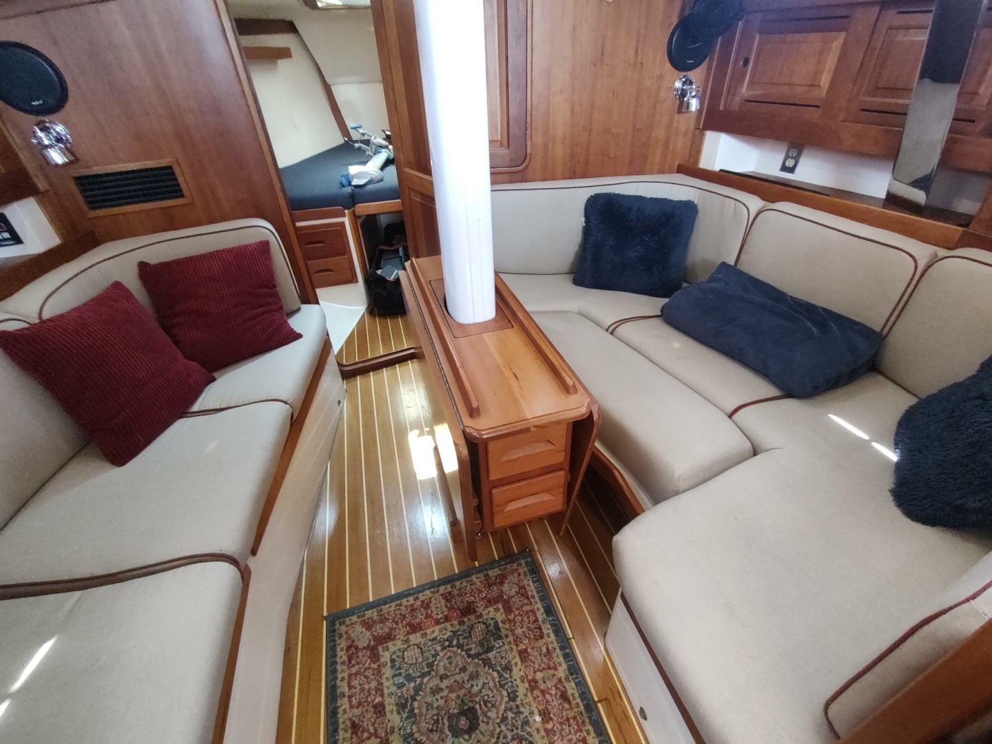 2004 Tartan 3700