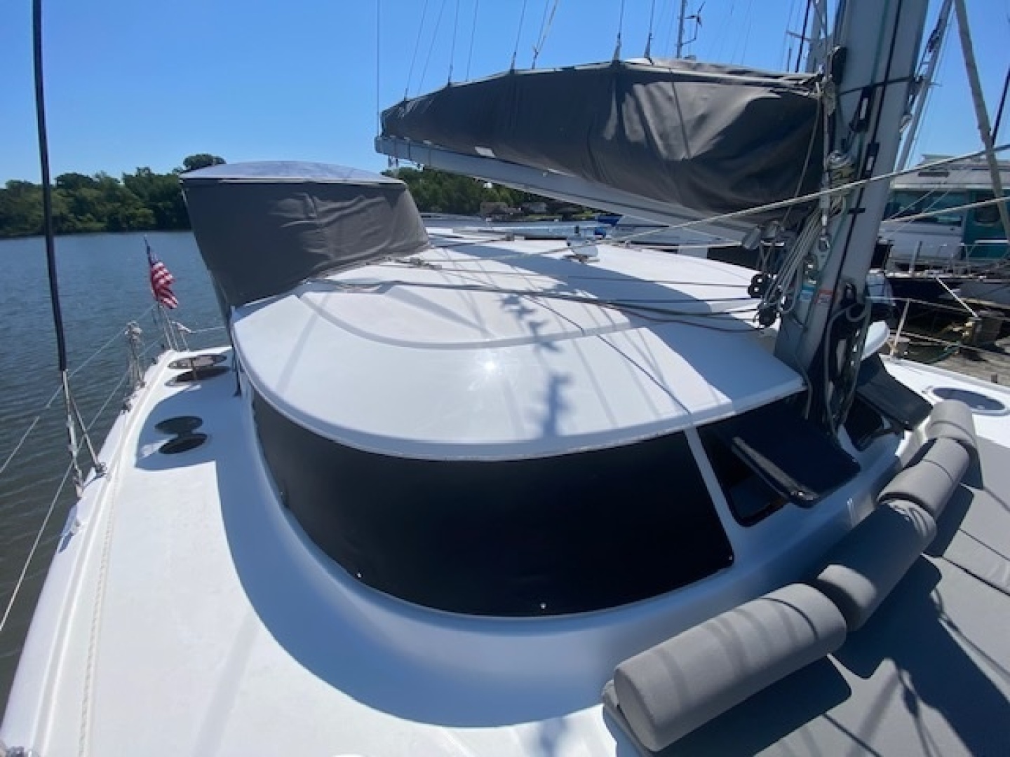 American Honey 41ft Fountaine Pajot Yacht For Sale American Honey 41ft Fountaine Pajot Yacht For Sale