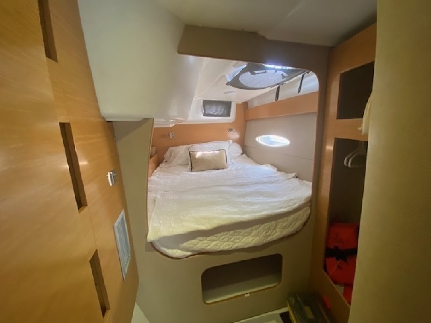 American Honey 41ft Fountaine Pajot Yacht For Sale American Honey 41ft Fountaine Pajot Yacht For Sale