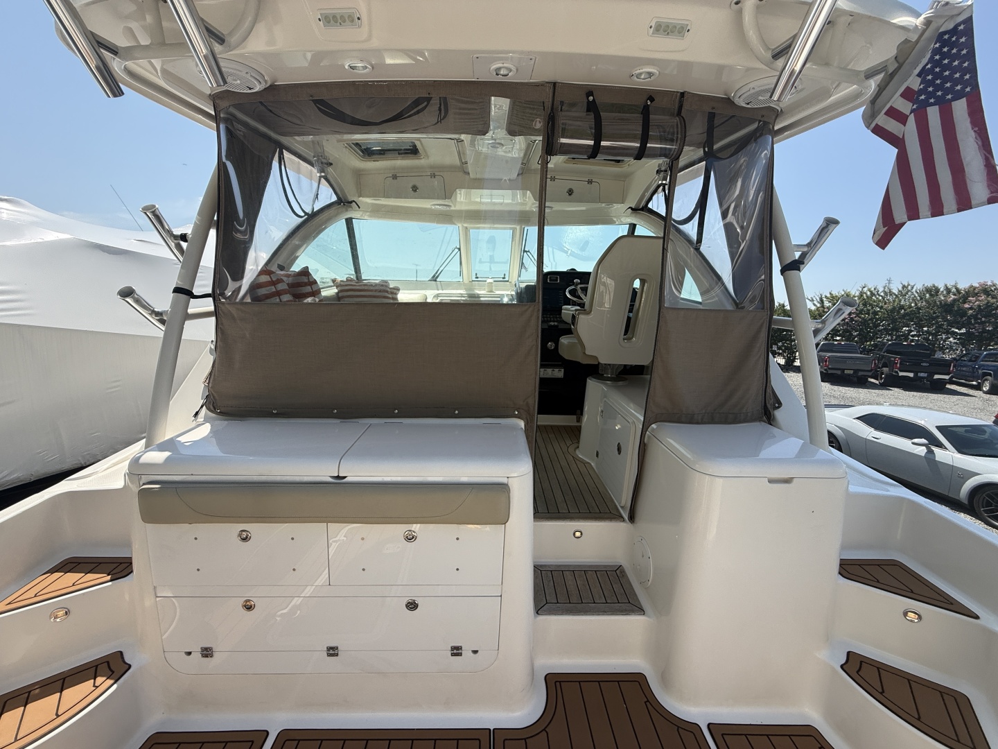 34ft Pursuit Yacht For Sale