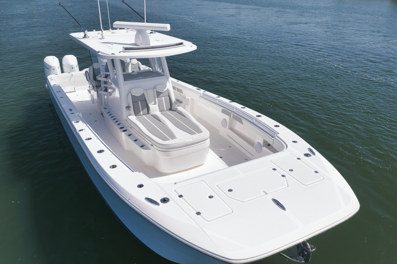 2025 Invincible 35 Catamaran