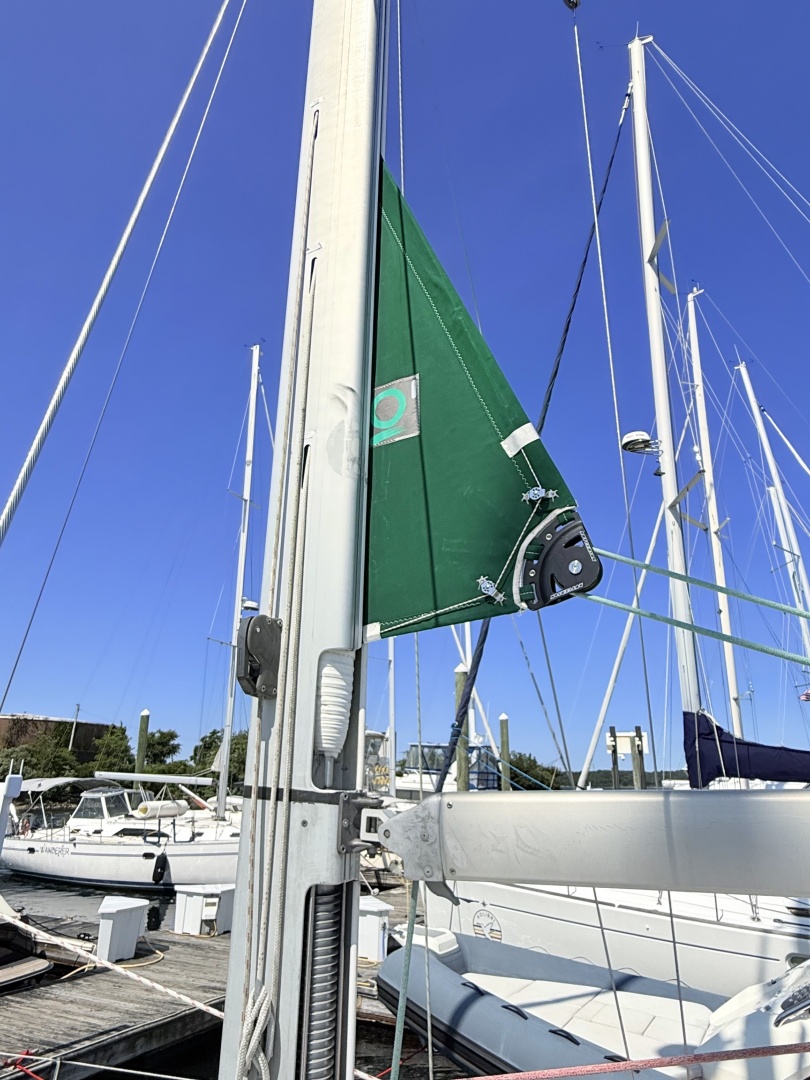 Gusto 37ft Beneteau Yacht For Sale