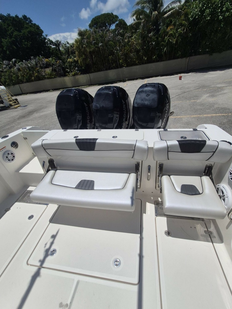 JOKER S JEWEL 35ft Wellcraft Yacht For Sale