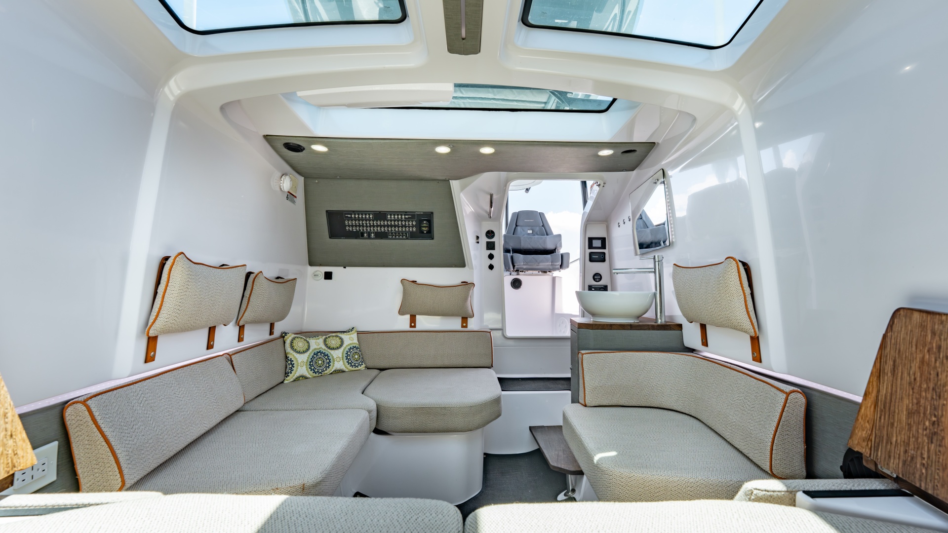 CAPTIVATING 37ft Axopar Yacht For Sale