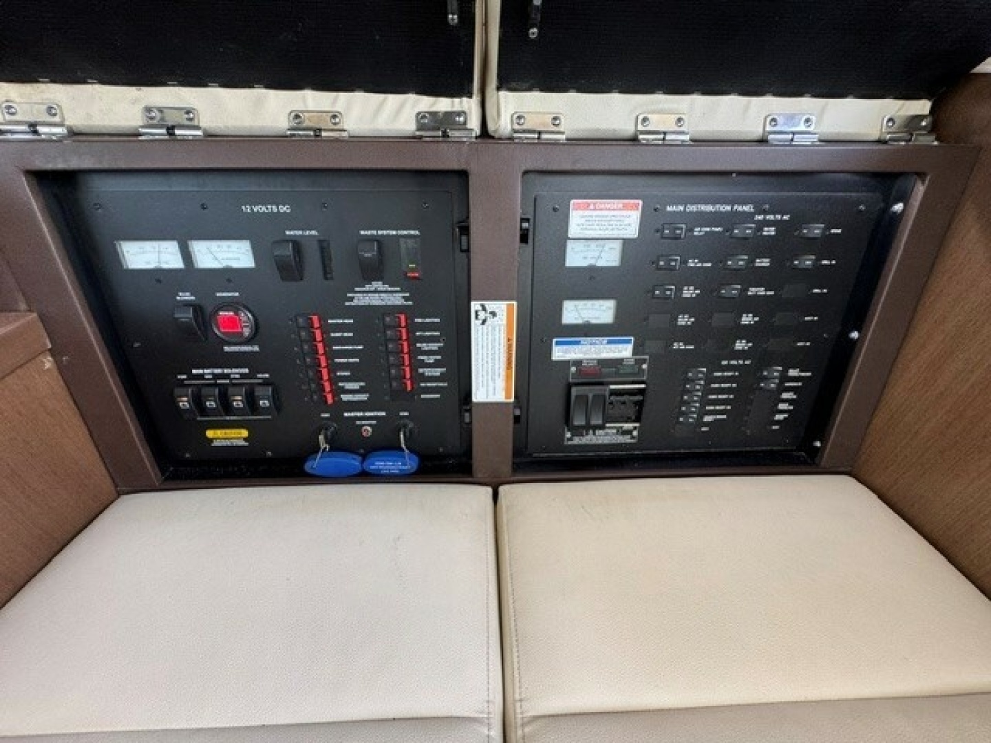 2017 Sea Ray 400 Sundancer