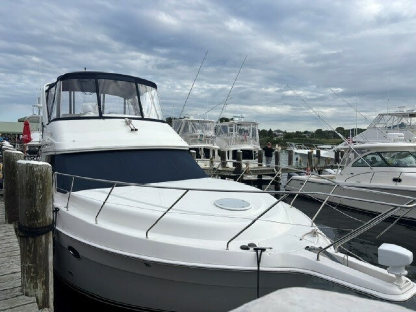 LADY KT  34ft Silverton Yacht For Sale