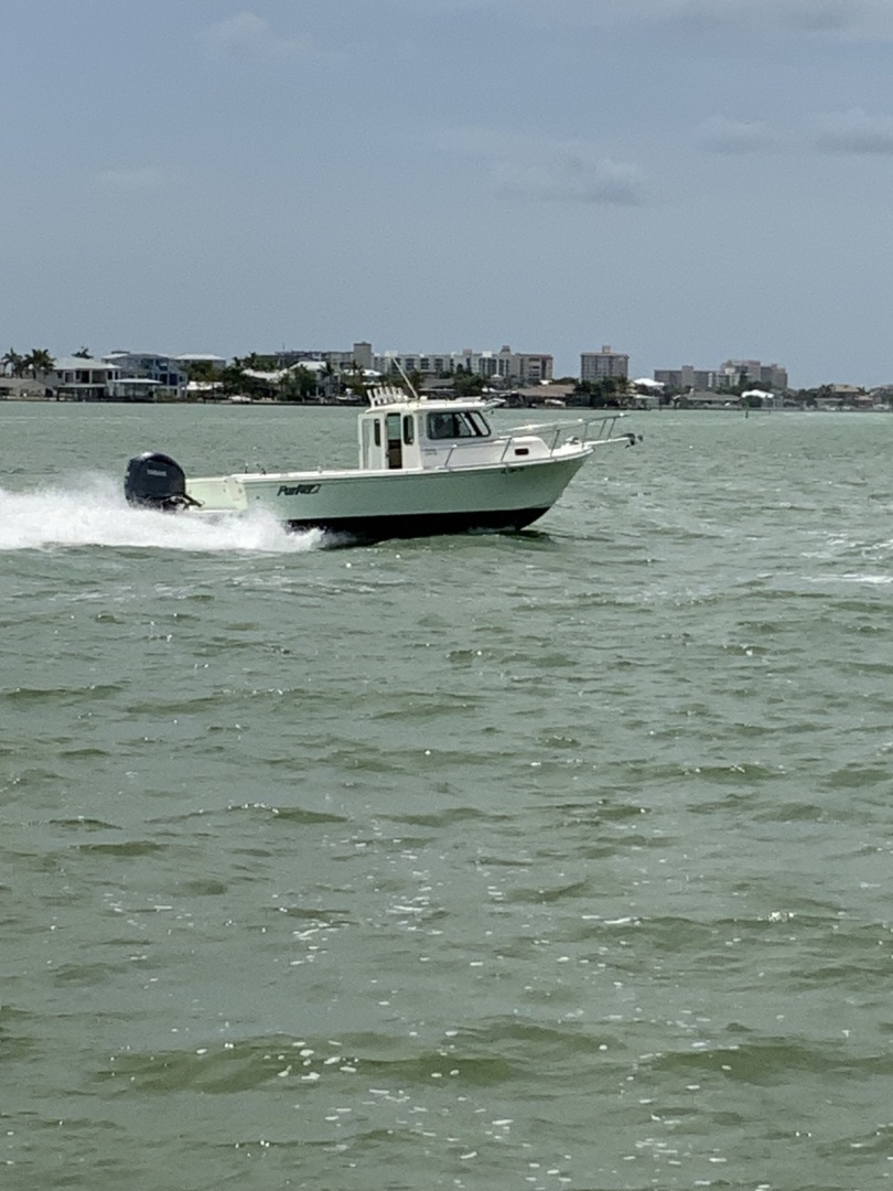 2022 Parker 2320 SC (Sport Cabin)